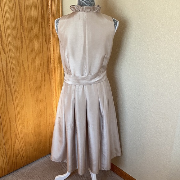 Jessica Howard A-line ruffle neck dress - Picture 6 of 10